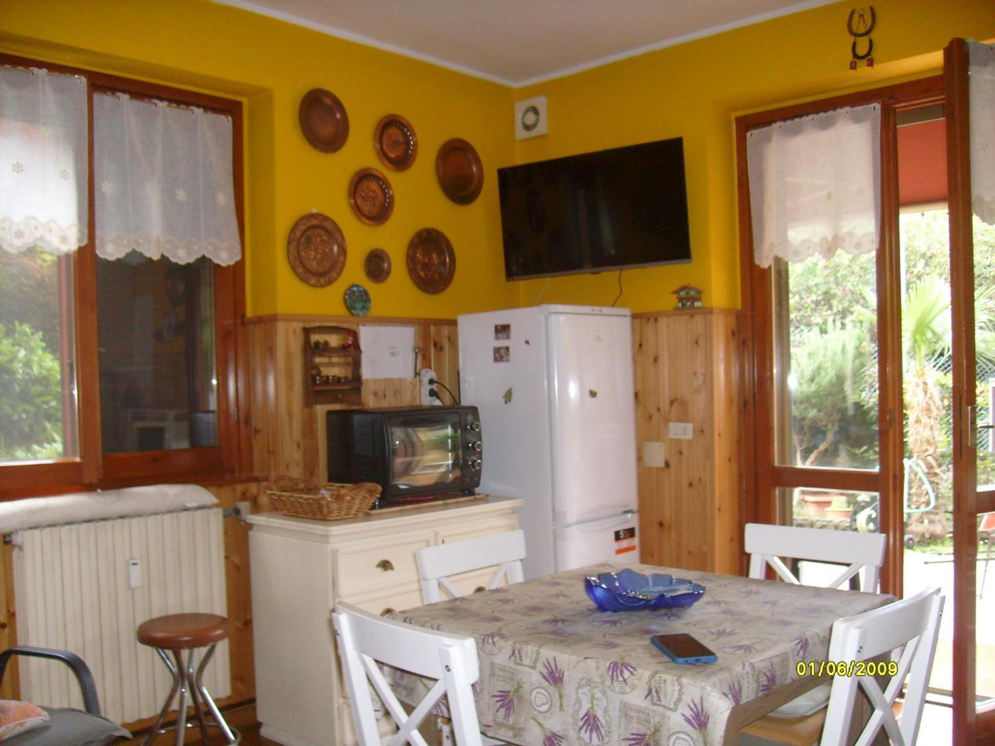 Ferienwohnung House Yanina Bellano Exterior foto